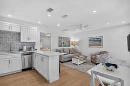 TRADEWINDS COTTAGE #8 - Image 3