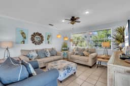 TRADEWINDS COTTAGE 23 - Image 4